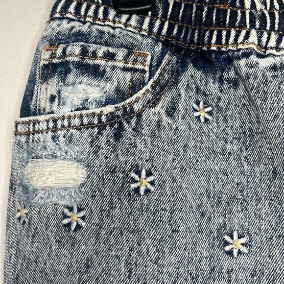 Easel Floral Embroidered Distressed Pull On Straight Leg Jeans Drawstring Sz Med - Picture 5 of 12
